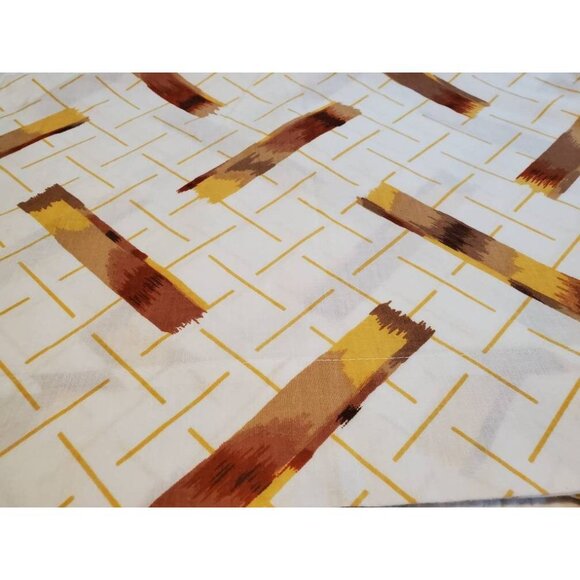 Standard Pillowcases, Orange & Browns Geometric Pattern, Cannon Monticello - Picture 7 of 8